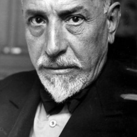 Luigi_Pirandello_1934b_paolo-puppa-legge-pirandello-casa-goldoni-venezia_443x443