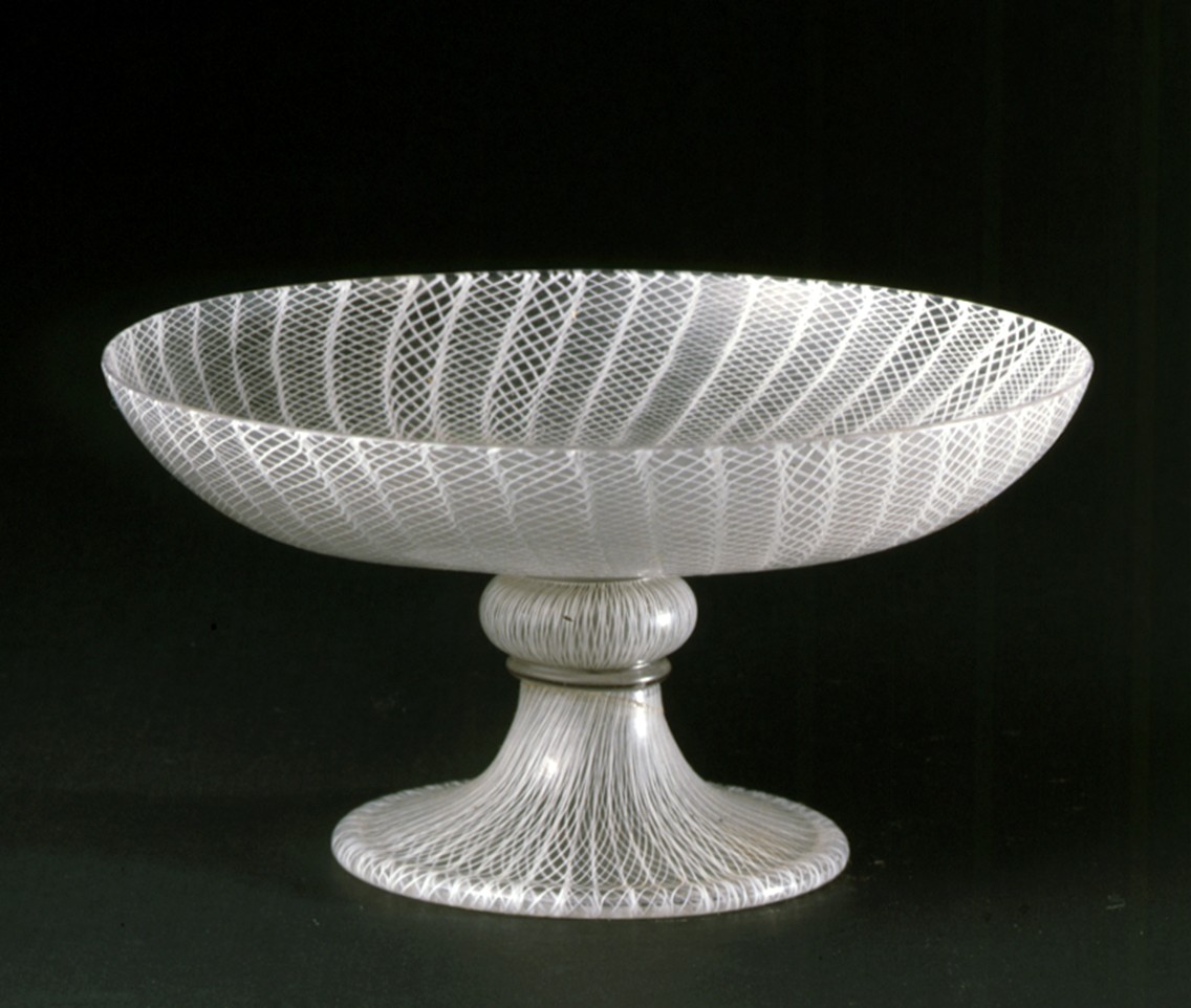 Coppa in filigrana a retortoli