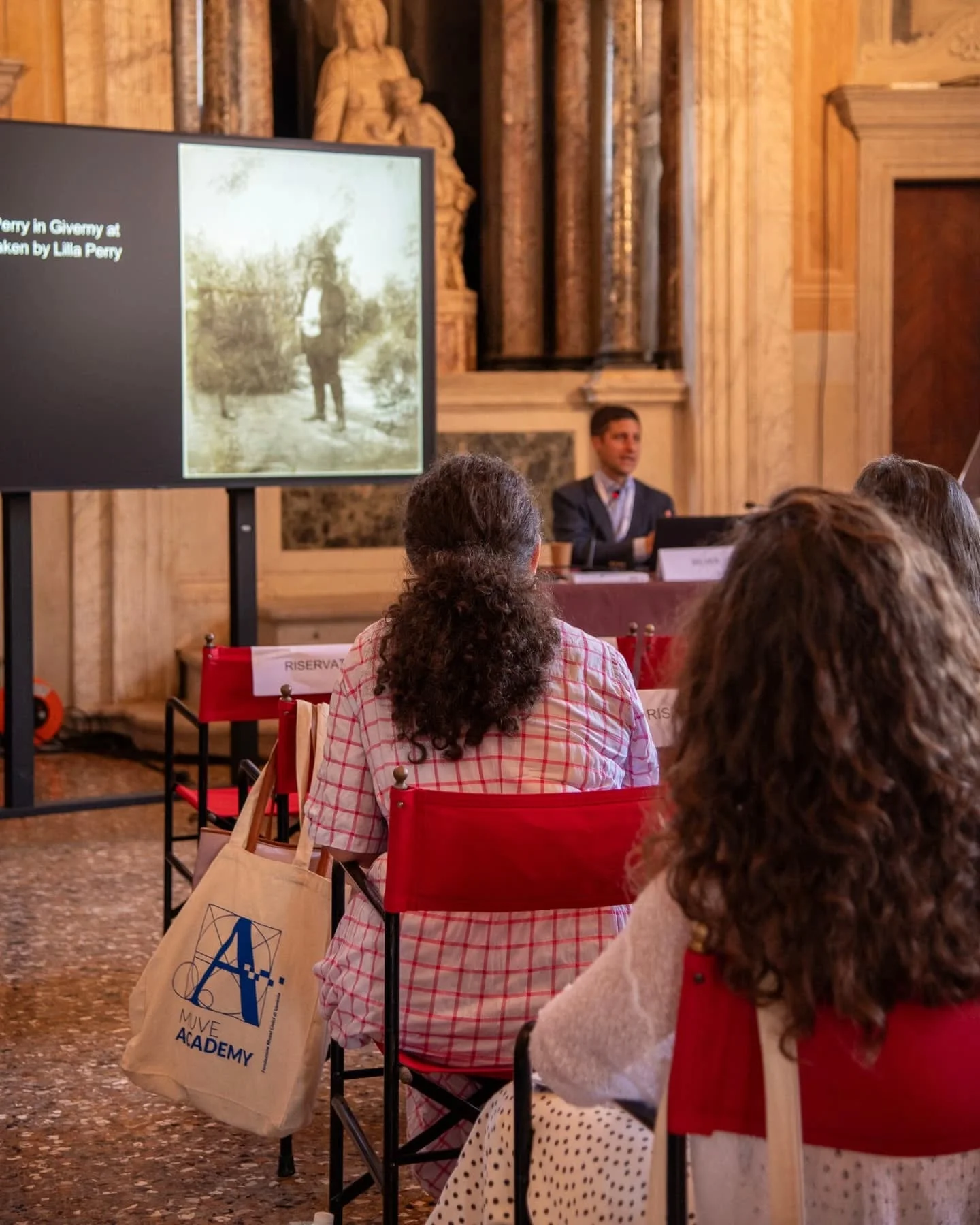 Conferenza organizzata da MUVE Academy