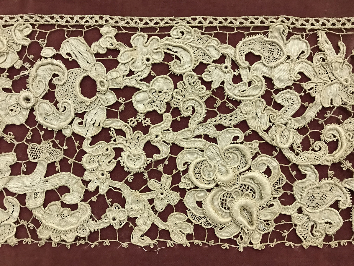 Striscia barocca a merletto