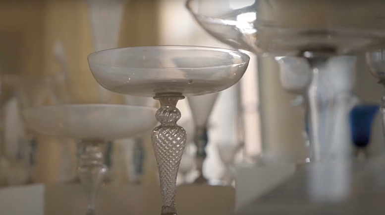 Copertina Scrigni veneziani, il vetro