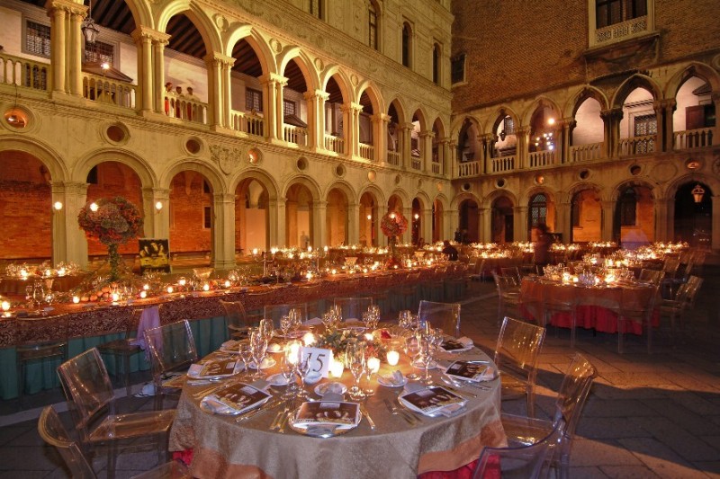Cena a Palazzo Ducale