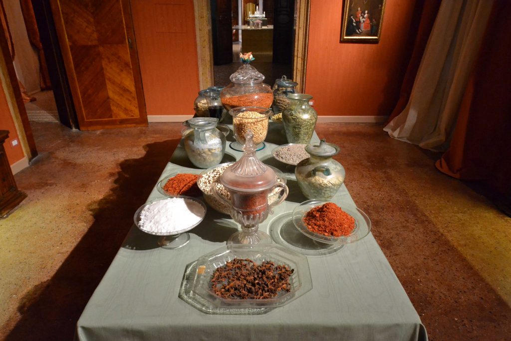 Essenze a palazzo mocenigo